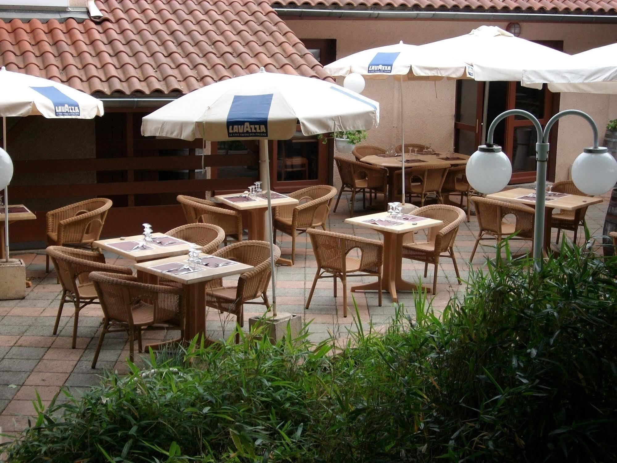Kyriad Grenoble Sud - Seyssins Restaurante foto
